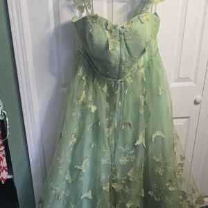 Light Green Butterfly Lace Tulle Prom Dress